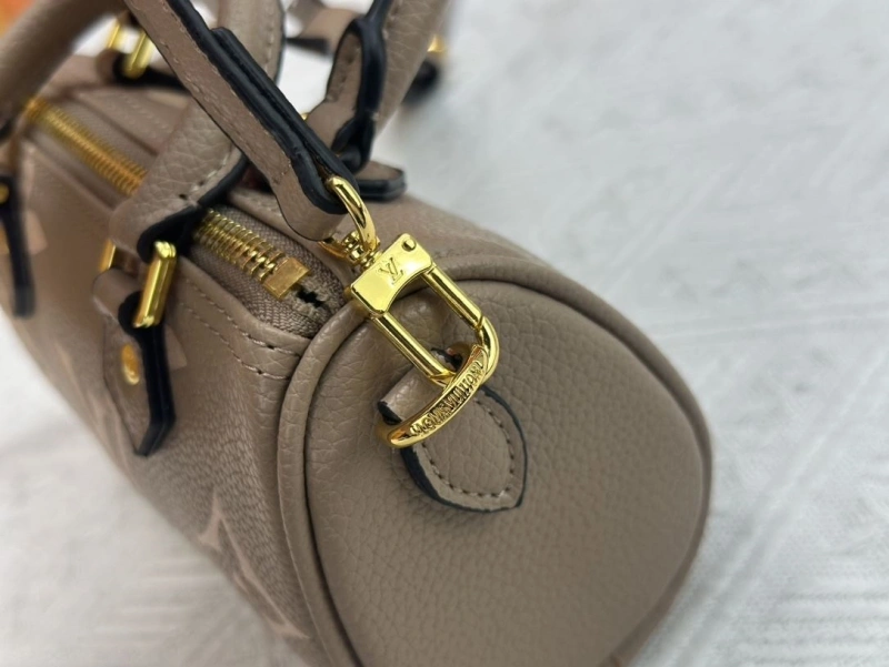 LV Speedy Bags 4233H-0321
