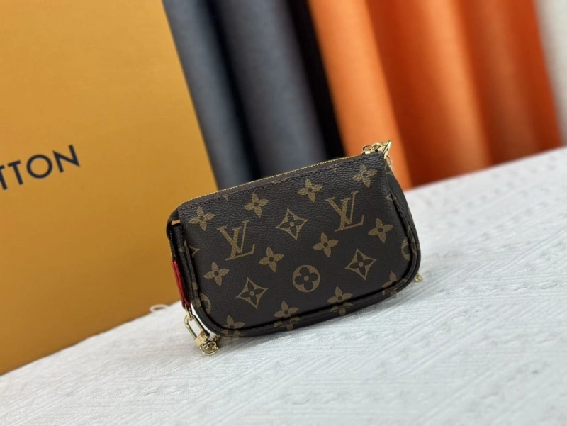 LV Clutch Bags 4233H-0344
