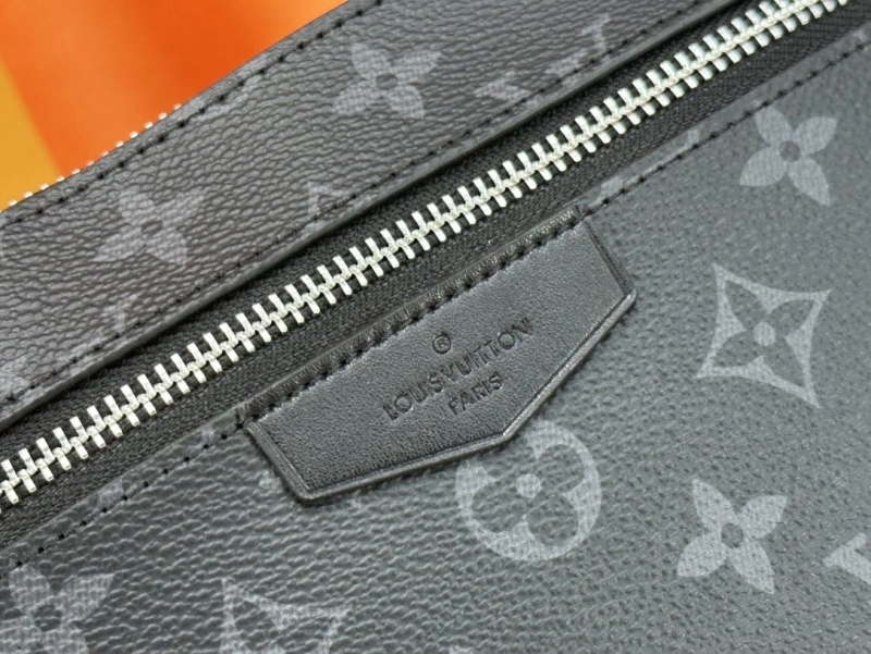 LV Clutch Bags 4233H-0450