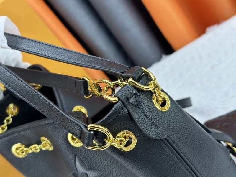 LV Shopping Bags 4233H-0516