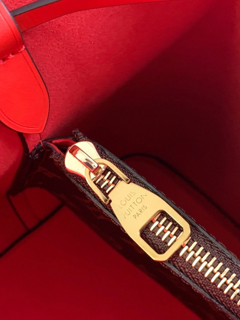 LV Bucket Bags 4233H-0565