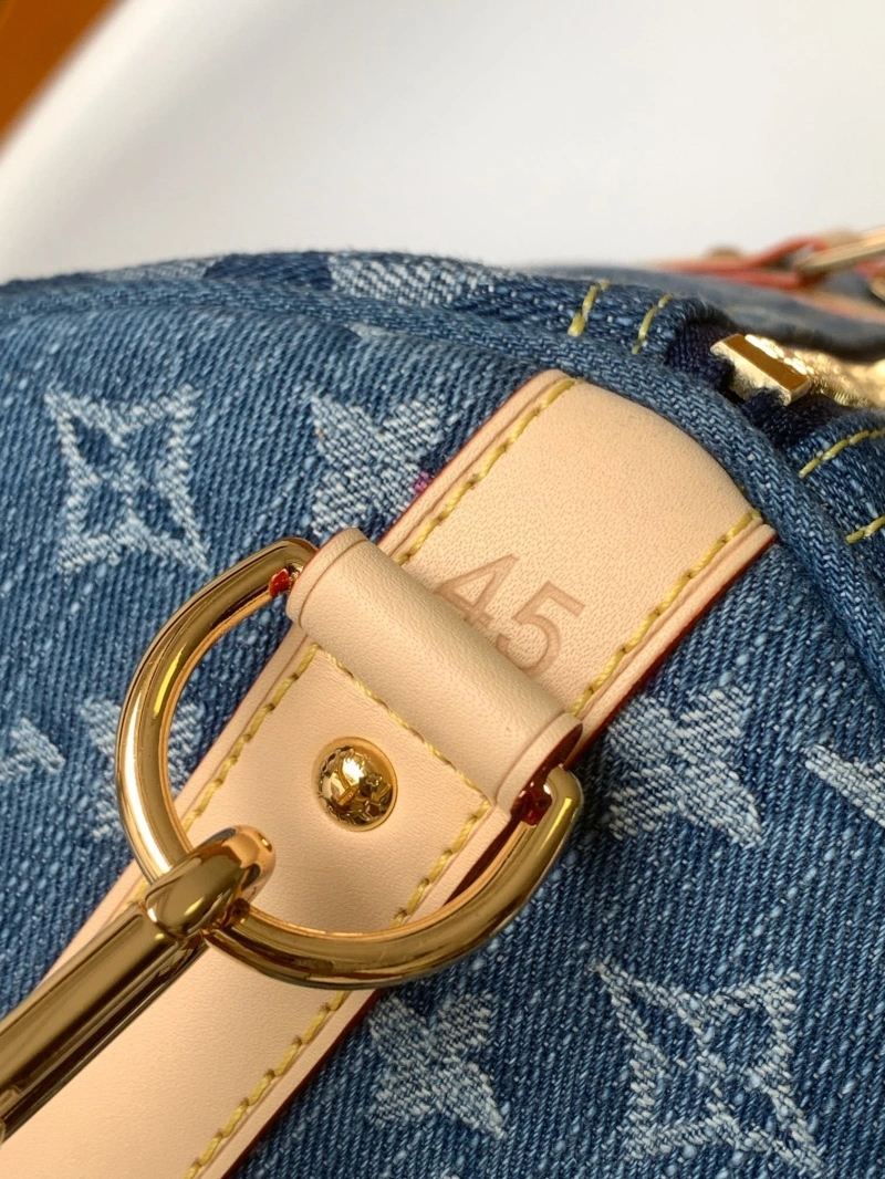 LV Travel Bags 4233H-0580