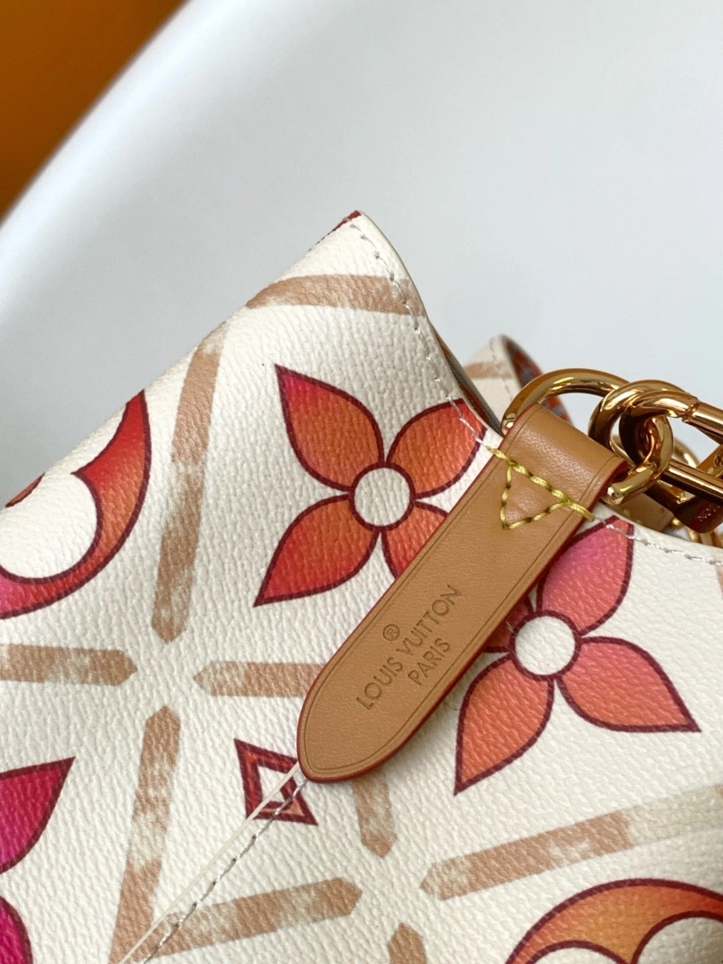 LV Bucket Bags 4233H-0600