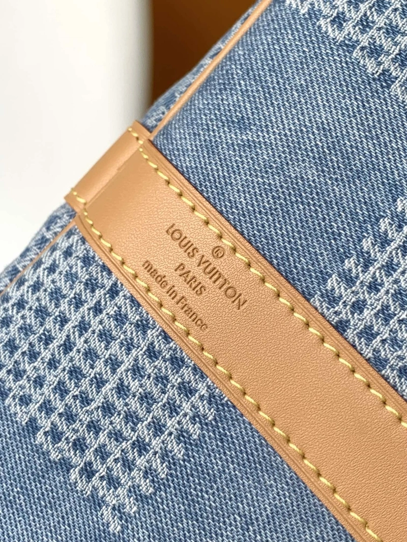 LV Travel Bags 4233H-0601