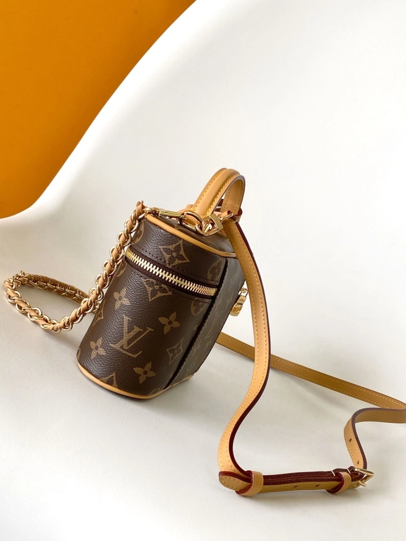 LV Cosmetic Bags 4233H-0608