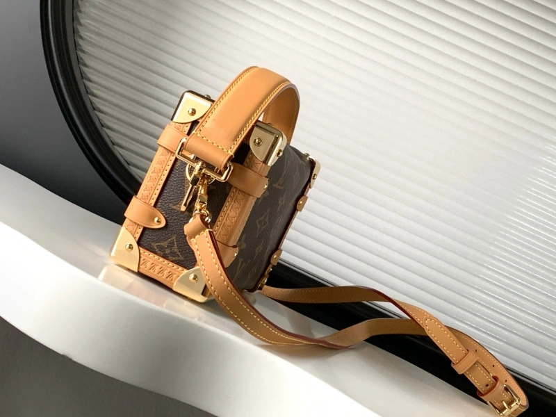 LV Box Bags 4233H-0614