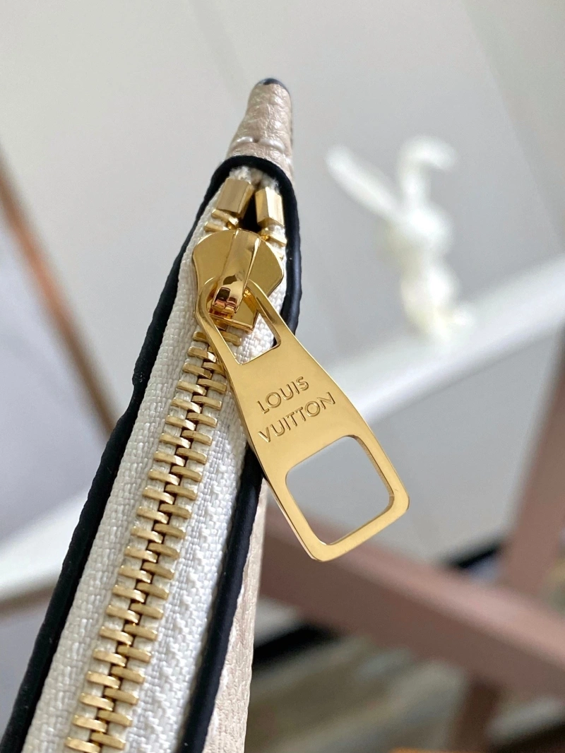 LV Bucket Bags 4233H-0674