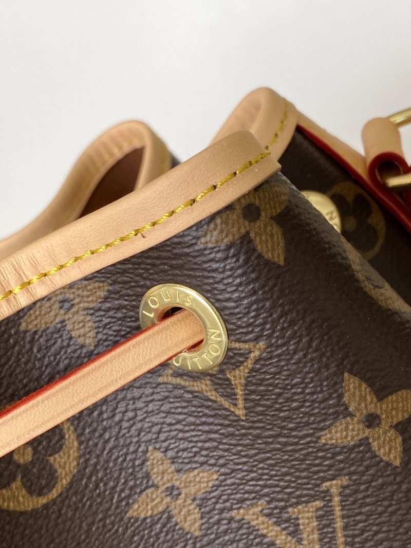 LV Bucket Bags 4233H-0691