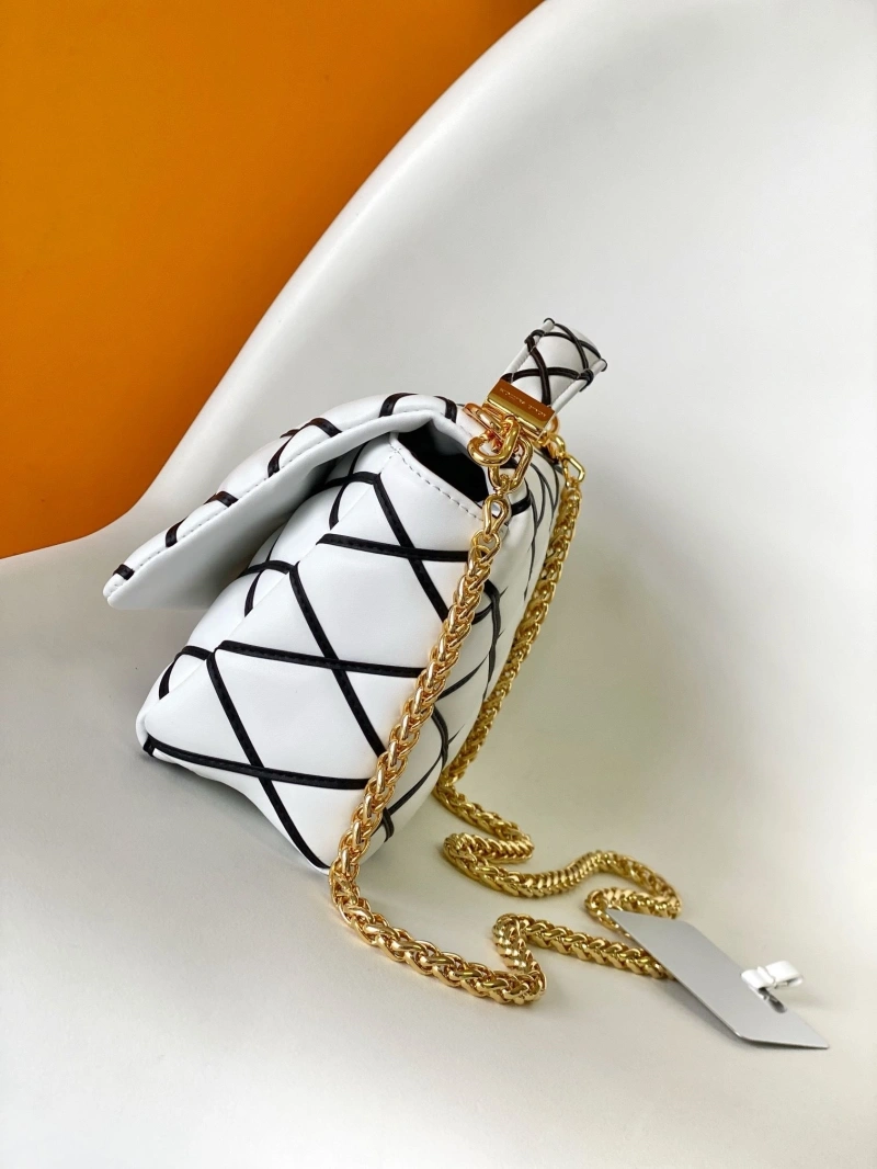 lv twist De*1m bags 4233h-0692