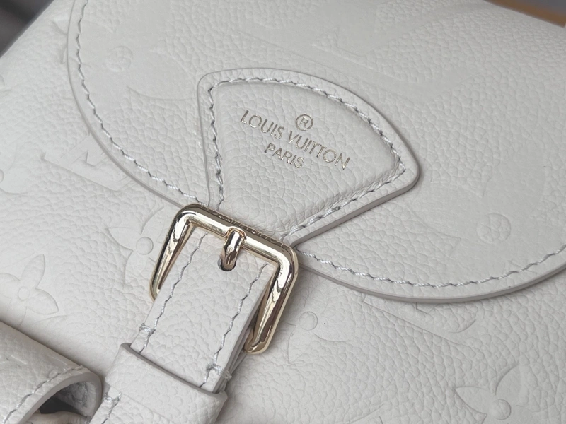 LV Backpacks 4233H-0783
