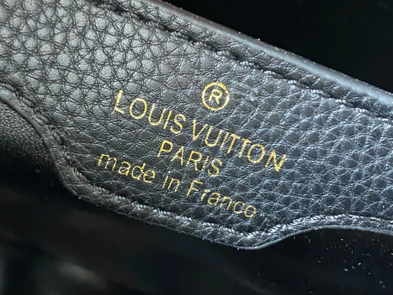 LV Capucines Bags 4233H-0864
