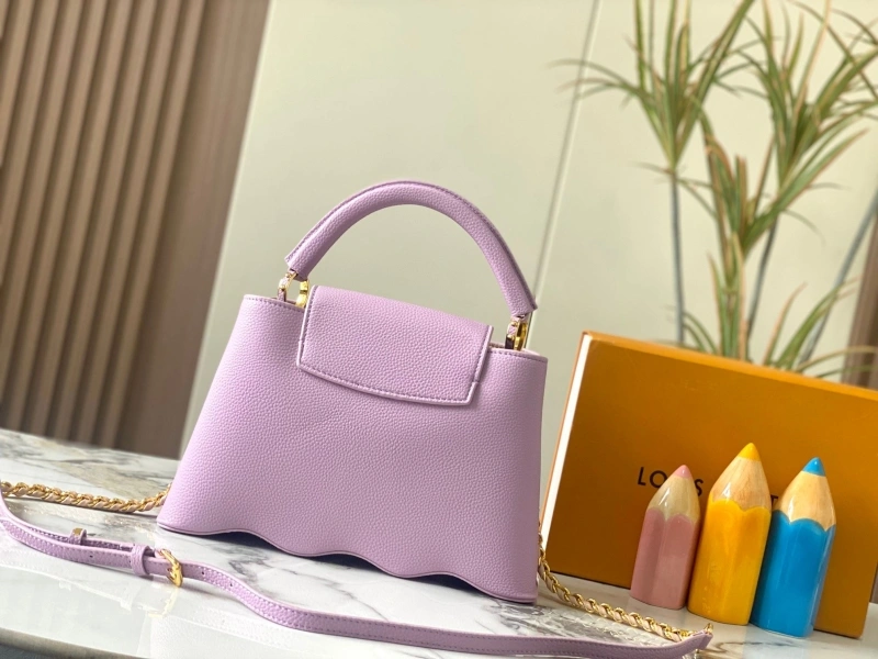 LV Capucines Bags 4233H-0867