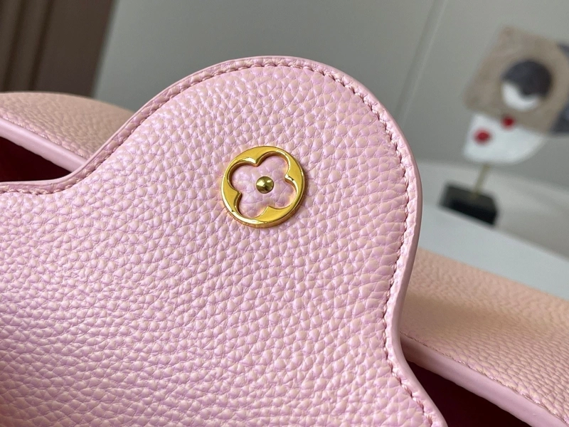 LV Capucines Bags 4233H-0883