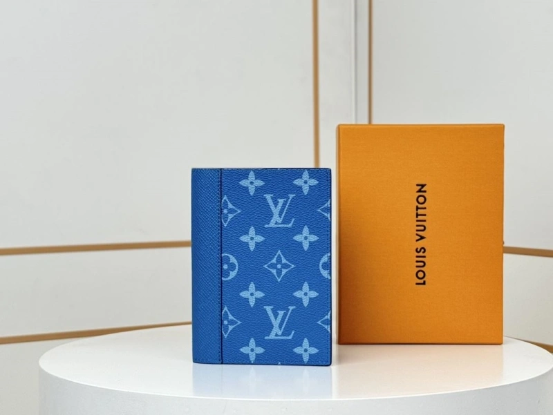 LV Wallets 4233H-0914