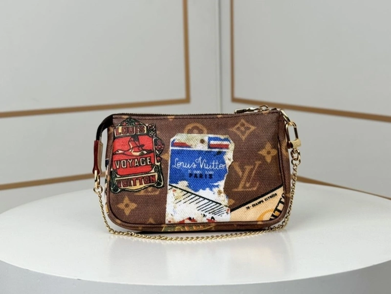 LV Clutch Bags 4233H-0917