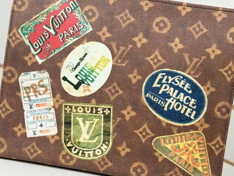LV Clutch Bags 4233H-0920