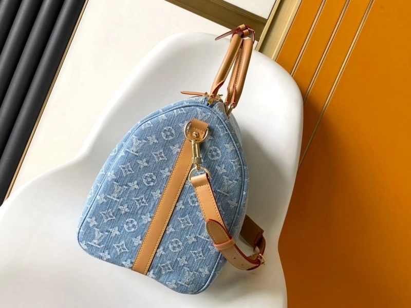 LV Travel Bags 4233H-0977
