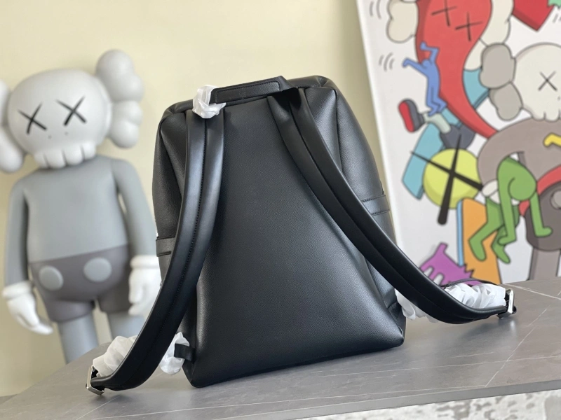 LV Backpacks 4233H-0991