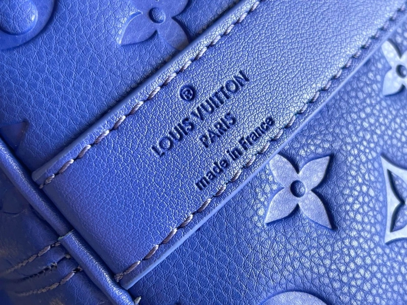 LV Travel Bags 4233H-1021