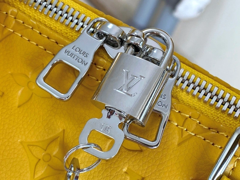 LV Travel Bags 4233H-1022