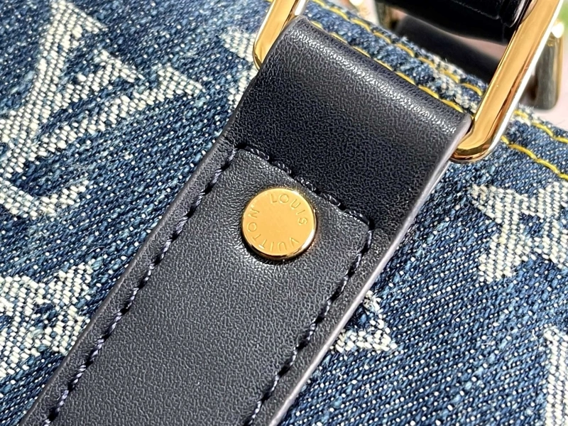 LV Travel Bags 4233H-1045