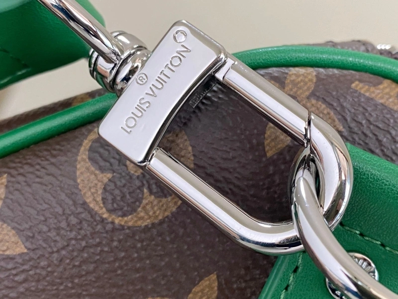 LV Travel Bags 4233H-1051