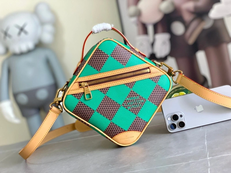 LV Box Bags 4233H-1073