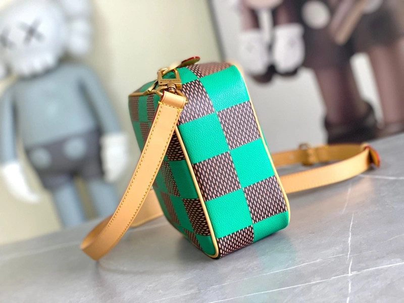 LV Box Bags 4233H-1073