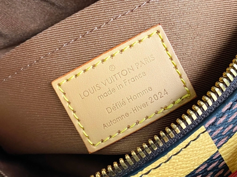 LV Box Bags 4233H-1075
