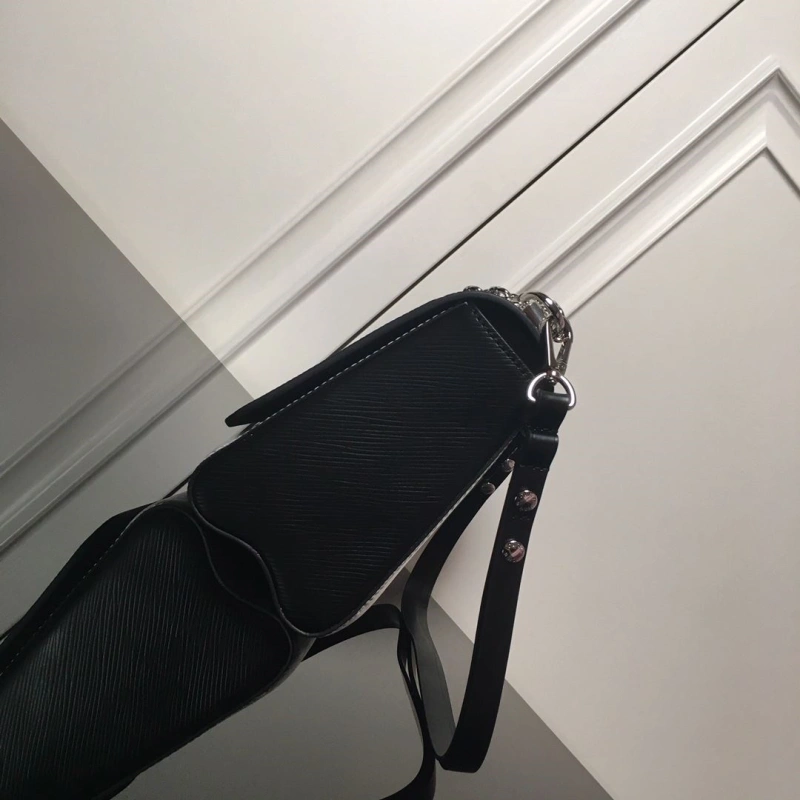 lv twist De*1m bags 4233h-1110