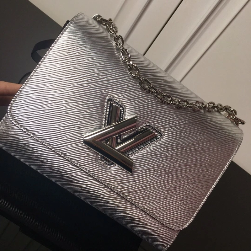 lv twist De*1m bags 4233h-1110