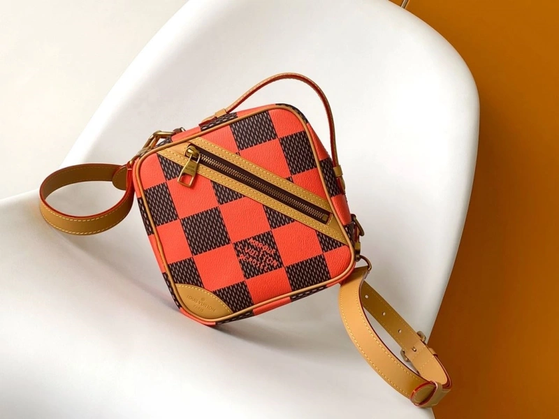 LV Box Bags 4233H-1232
