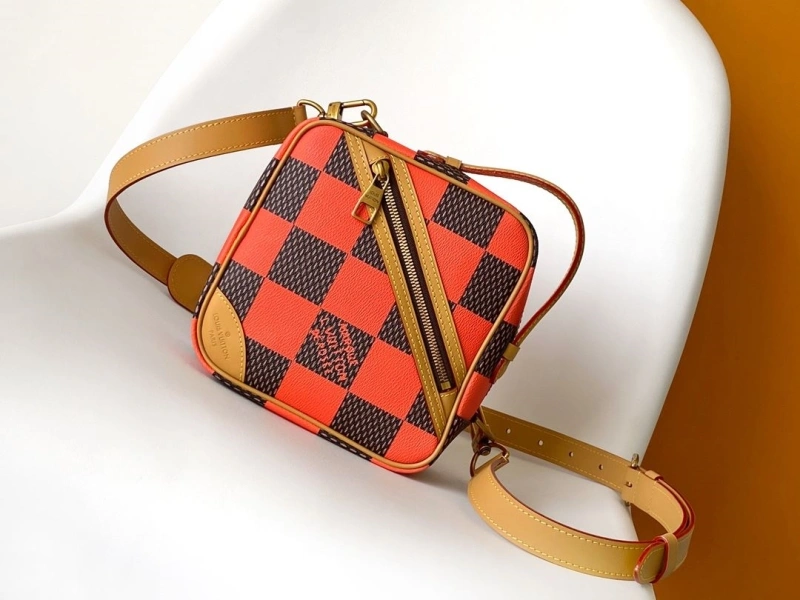 LV Box Bags 4233H-1232