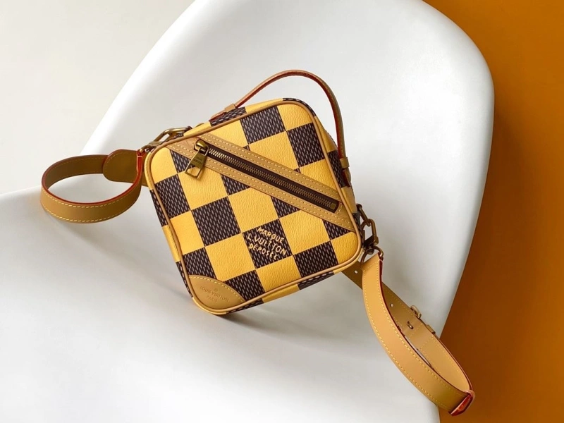 LV Box Bags 4233H-1235
