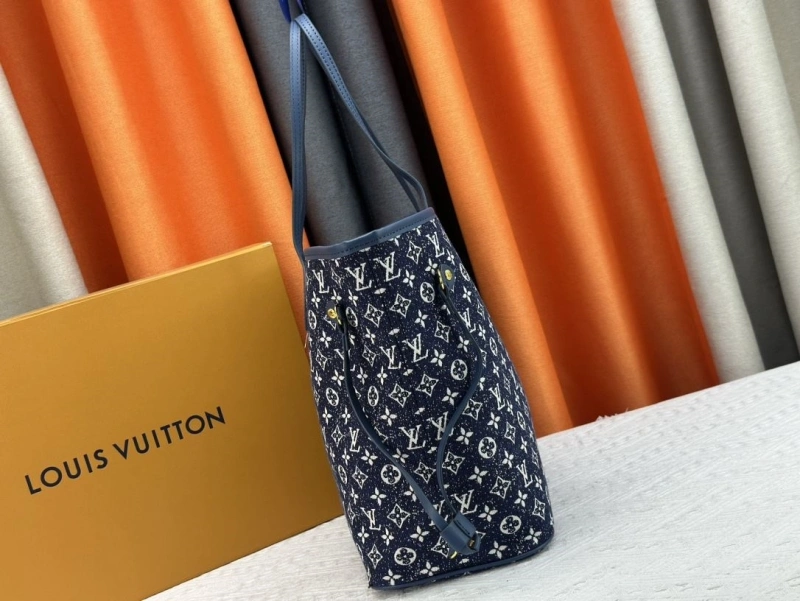 LV Shopping Bags 4233H-1380