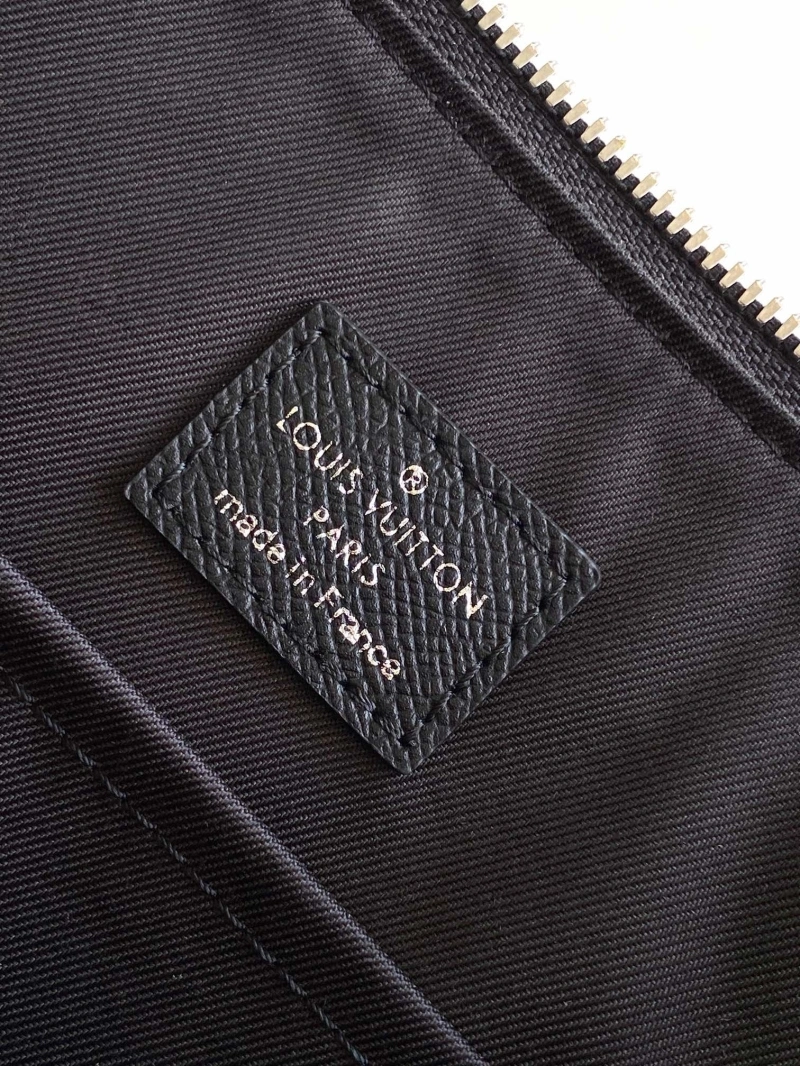 LV Mens Briefcases 4233H-1540