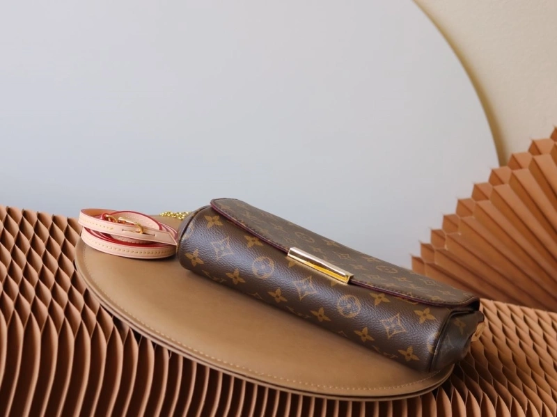 LV Clutch Bags 4233H-1551