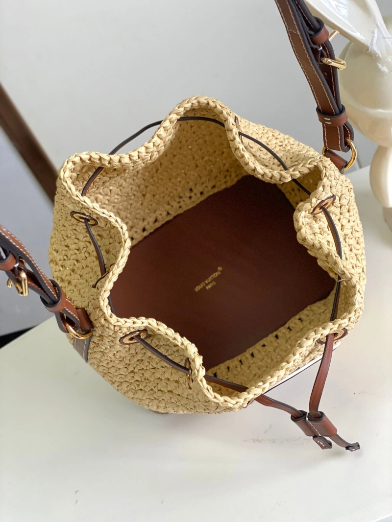 LV Bucket Bags 4233H-1654
