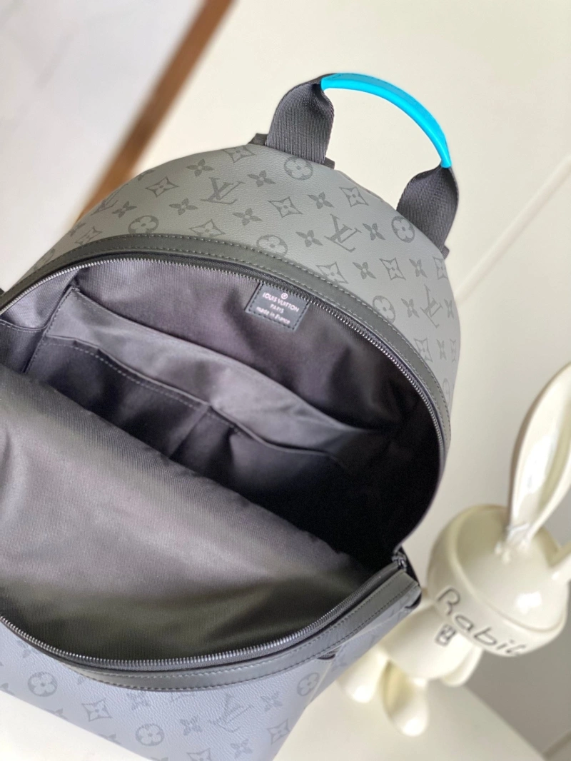 LV Backpacks 4233H-1660