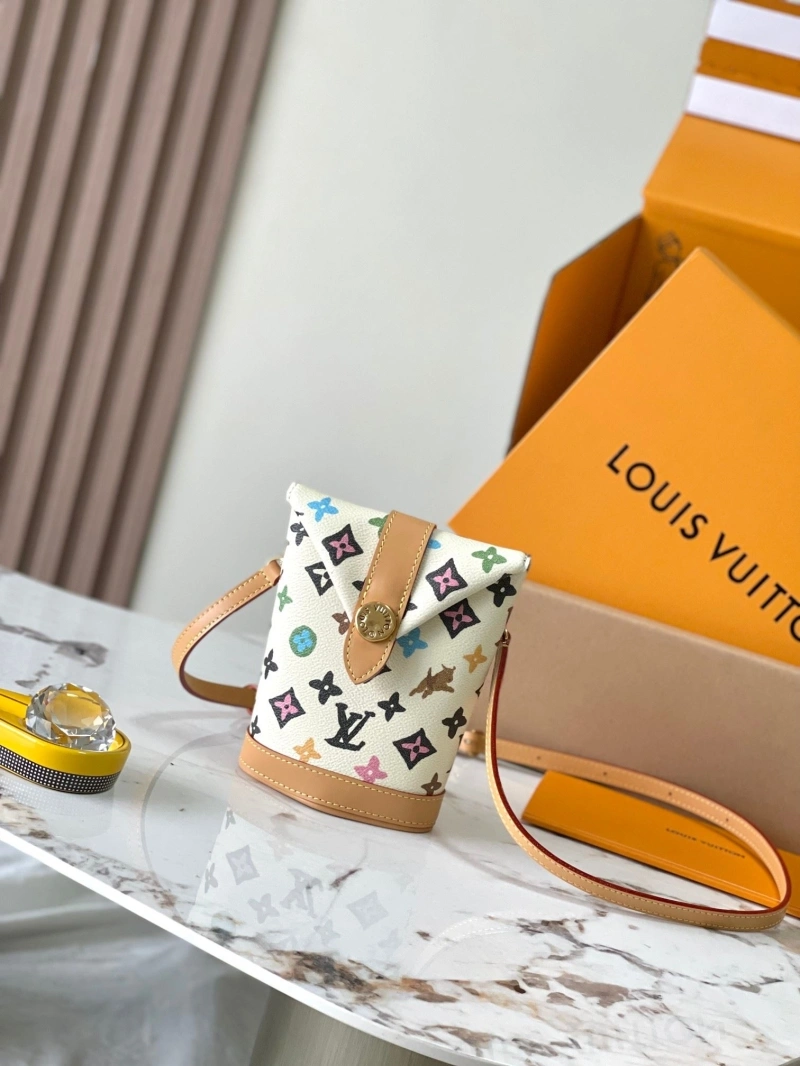 LV Bucket Bags 4233H-1723