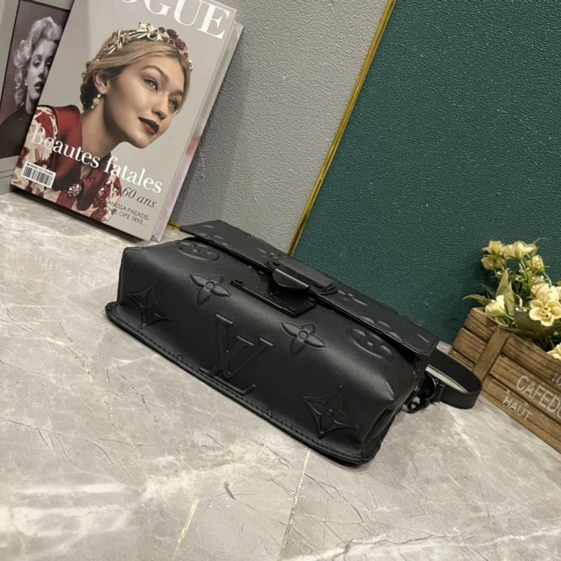 LV Satchel bags 4233H-1824