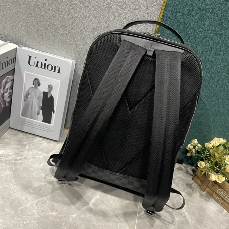 LV Backpacks 4233H-1993