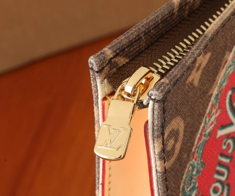 LV Clutch Bags 4233H-2143