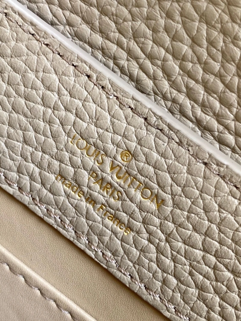 LV Capucines Bags 4233H-2225
