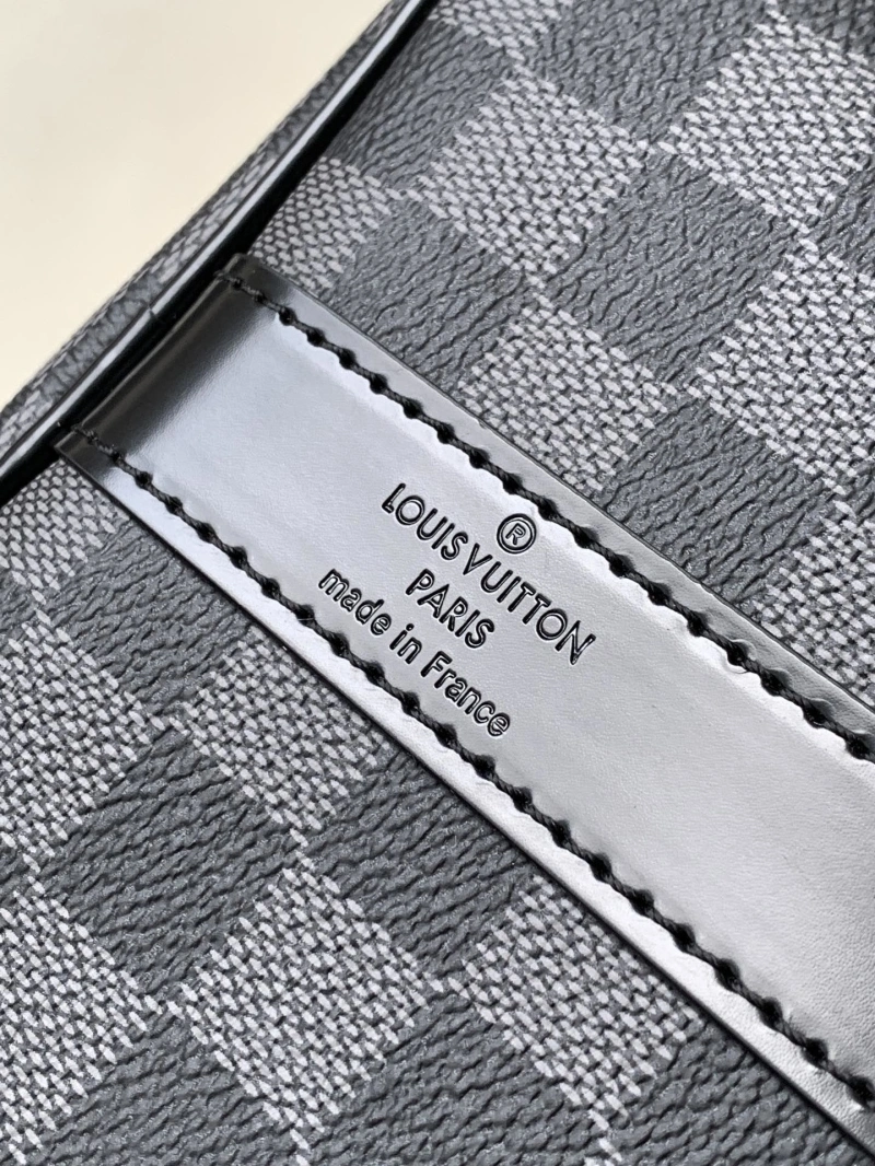 LV Travel Bags 4233H-2547