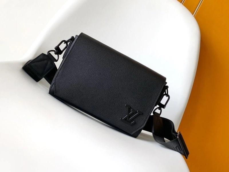 LV Satchel bags 4233H-2638