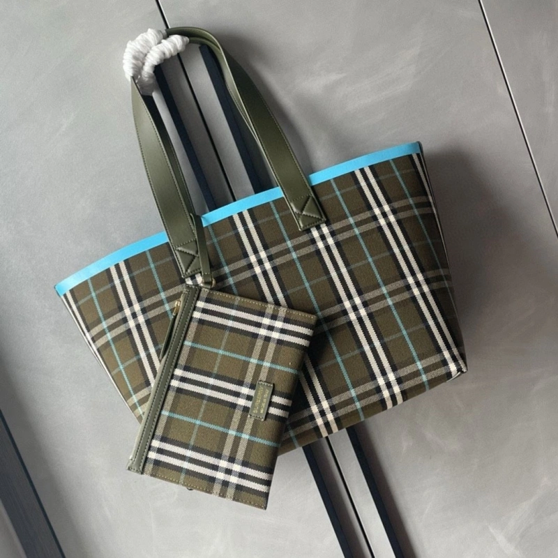 Bv*b*rry shopping bags 4237f-0092