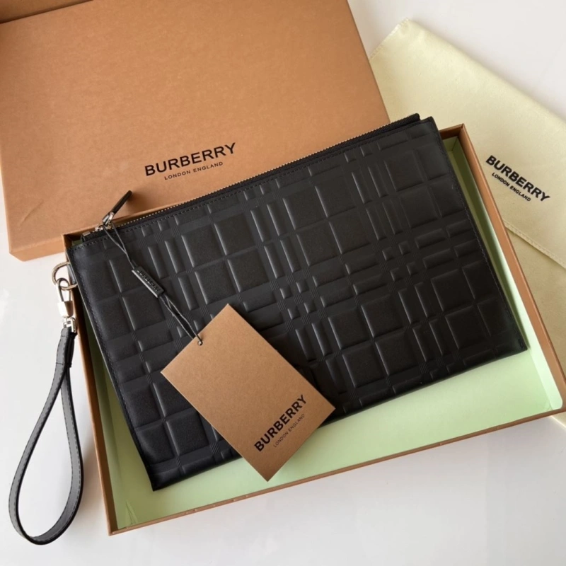 Bv*b*rry wallets 4237f-0121