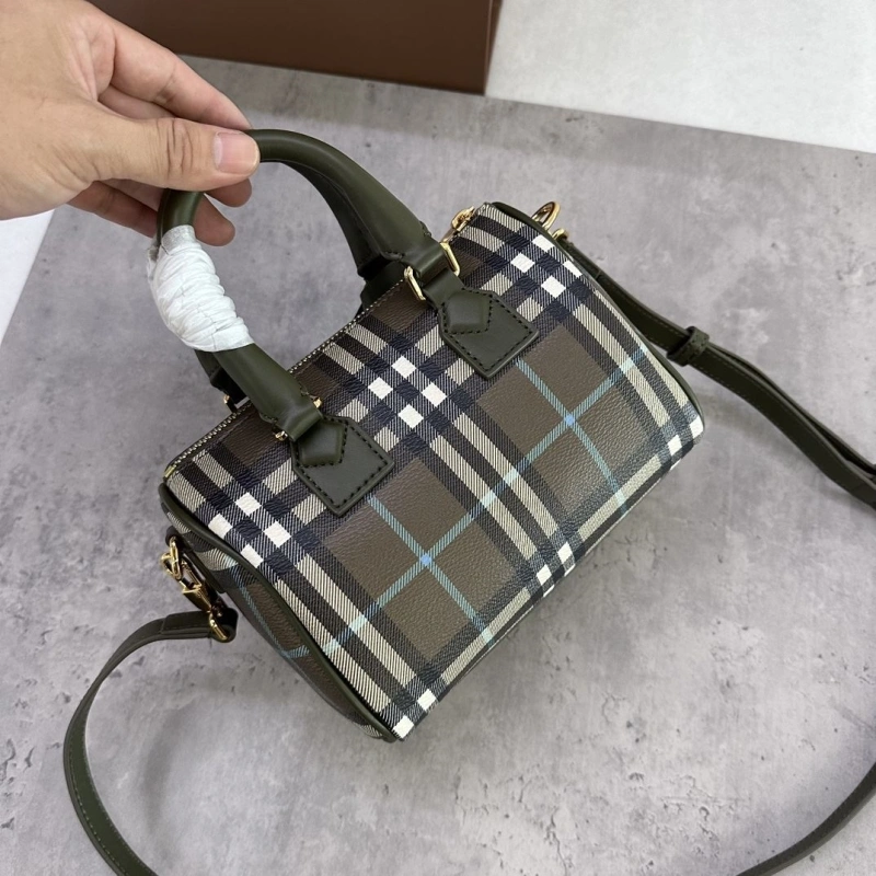 Bv*b*rry speedy bags 4237f-0139