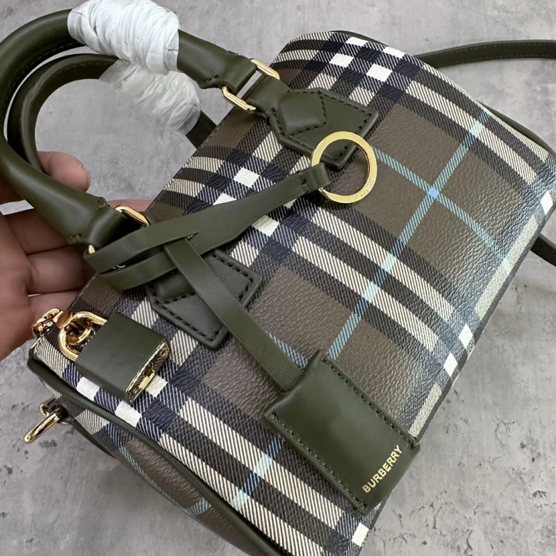 Bv*b*rry speedy bags 4237f-0139